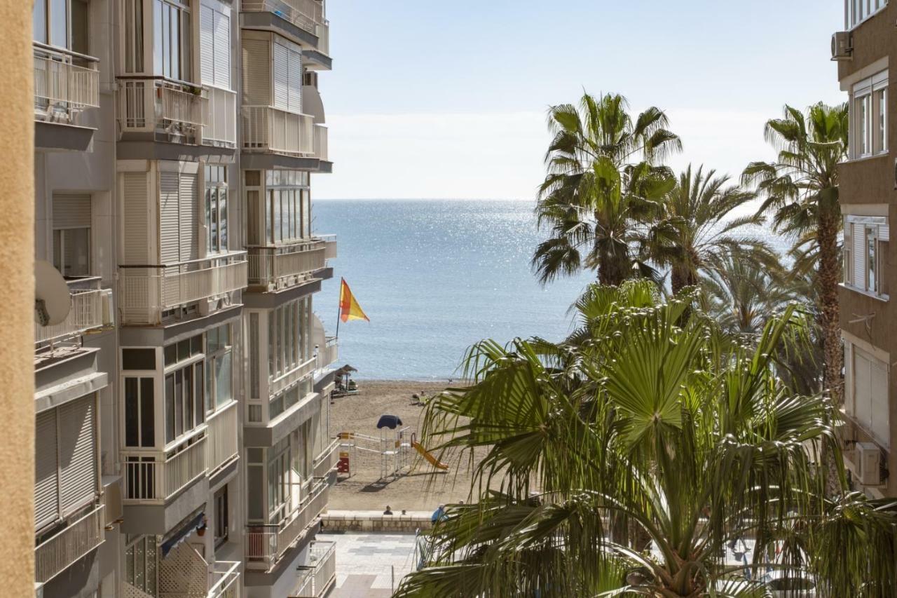 Malagueta Blue Apartamento Málaga Exterior foto